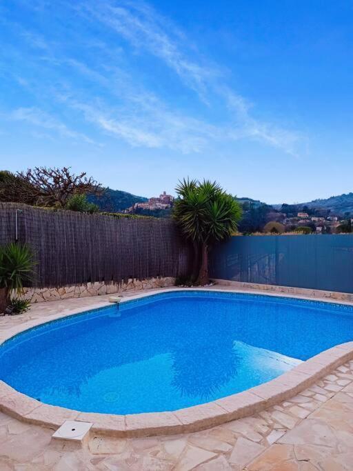 Appartement En Bas De Villa Avec Piscine Auribeau-sur-Siagne ภายนอก รูปภาพ